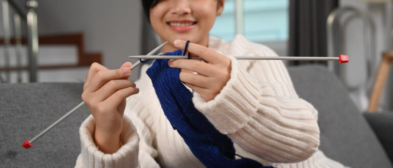 Lire la suite à propos de l’article Top 5 des bienfaits du tricot pour la santé